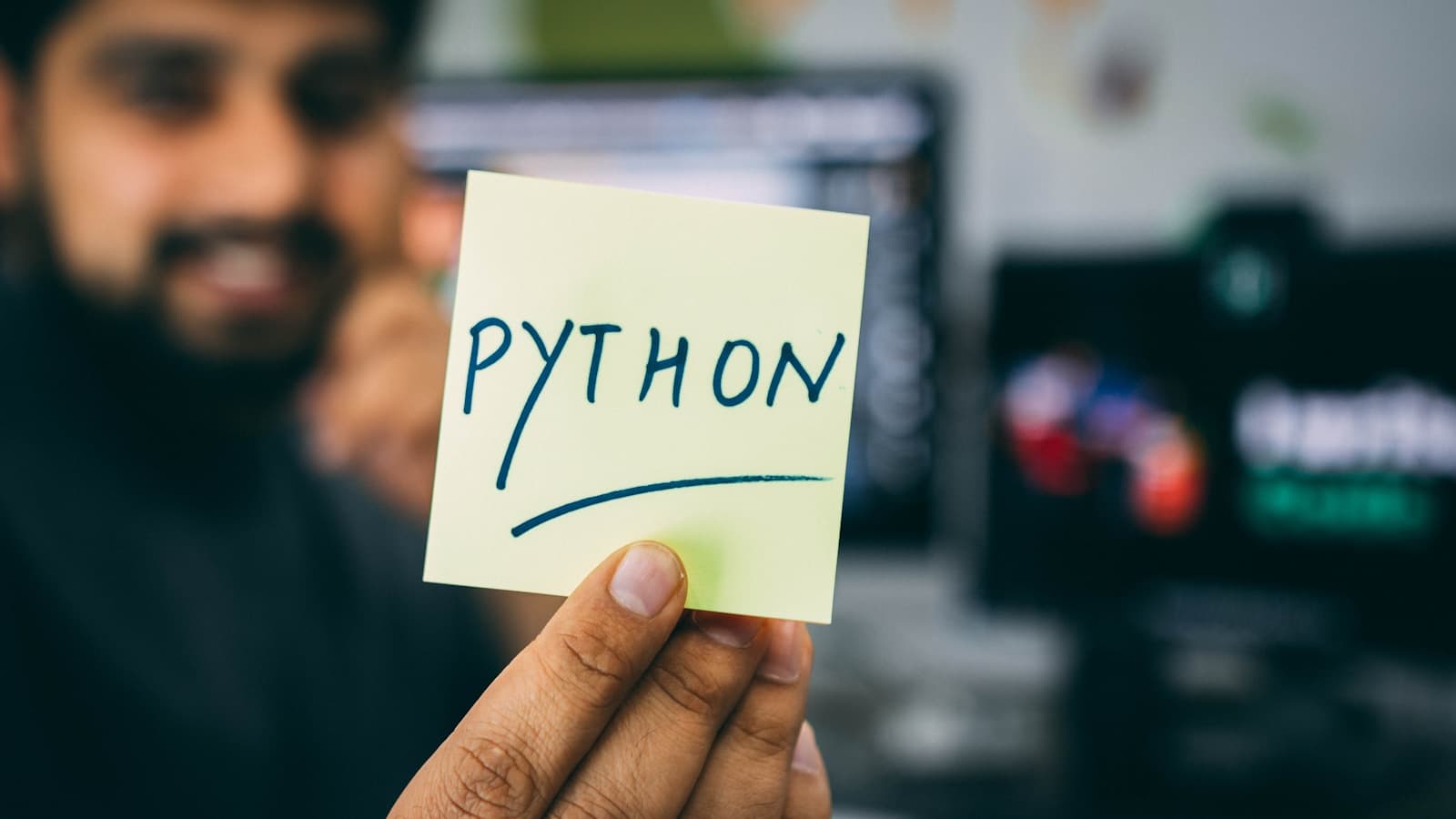 Python vs Scratch: Which Should Your Child Learn First? visual guide for python vs scratch